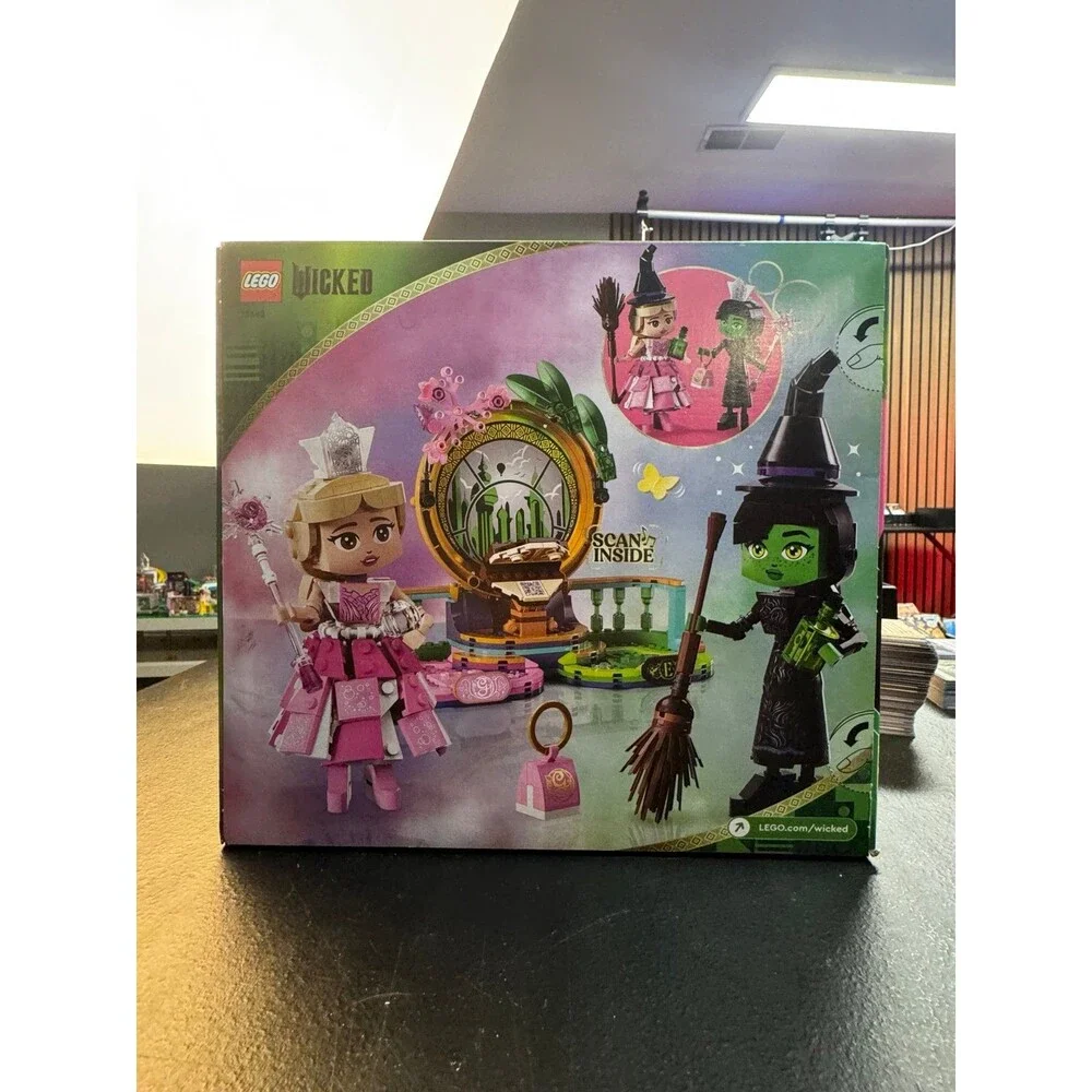 NIB LEGO Wicked Elphaba & Glinda Set75682